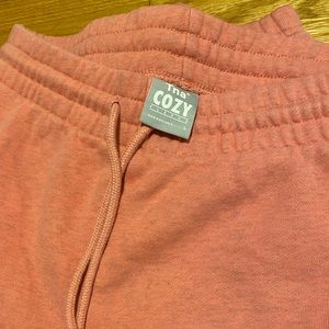 TNA cozy sweatpants, size small, great condition!